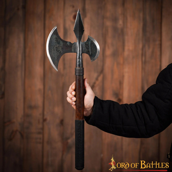 Battle axe Henry, 16th century, semi-sharp