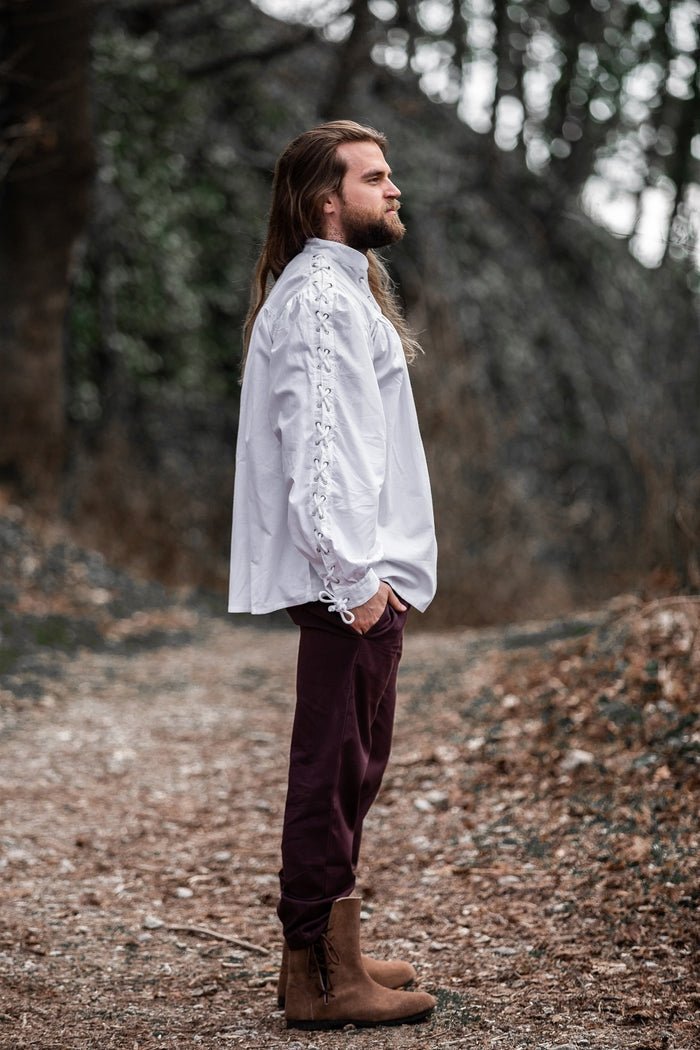 Pirate shirt with laces, white
