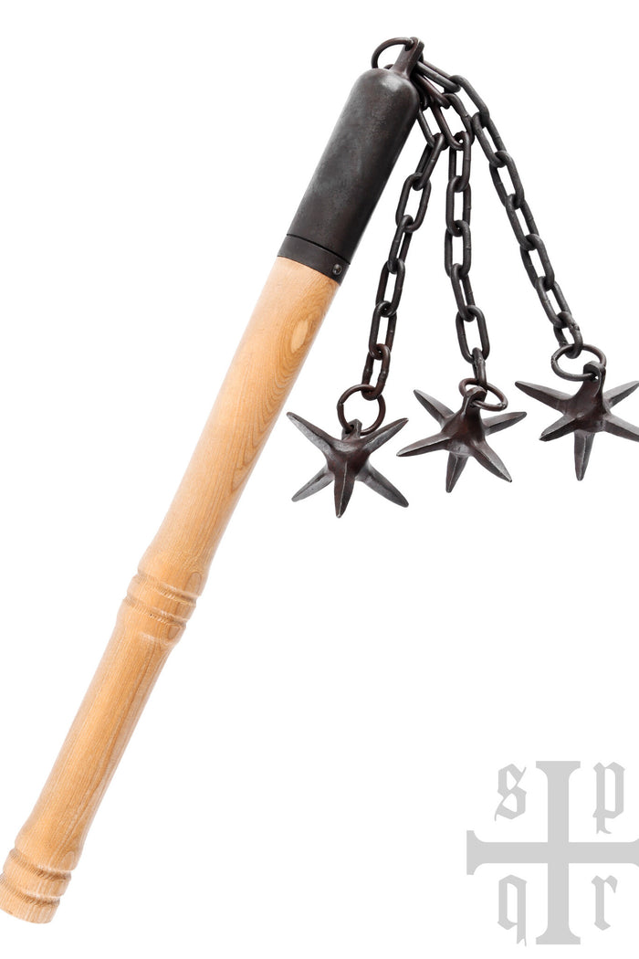 Fléau médiévale avec trois étoiles