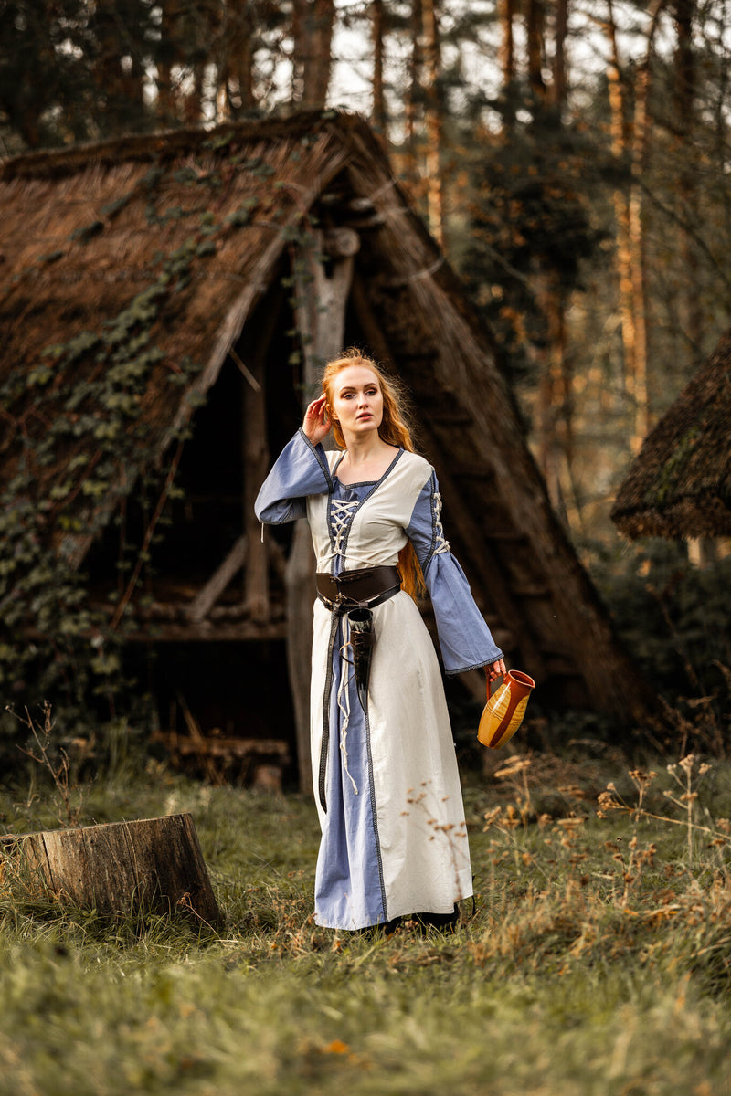 Średniowieczna suknia Serena, niebieska