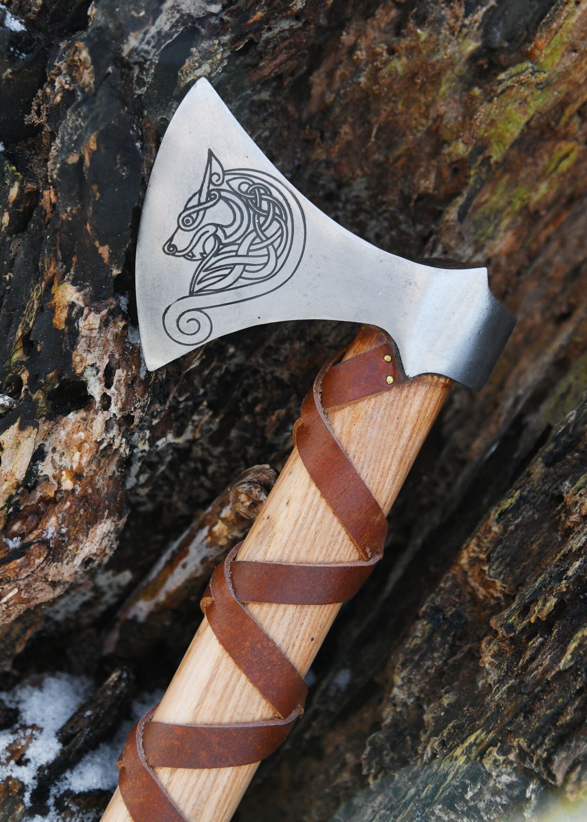 Viking bijl, type G, gegraveerd, semi-scherp