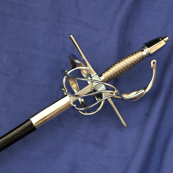 Rapier nahkavyöllä, karaistu, tylppä (battle-ready)