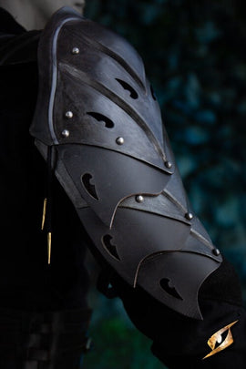 Dark elven Eventide pauldrons, 1 mm