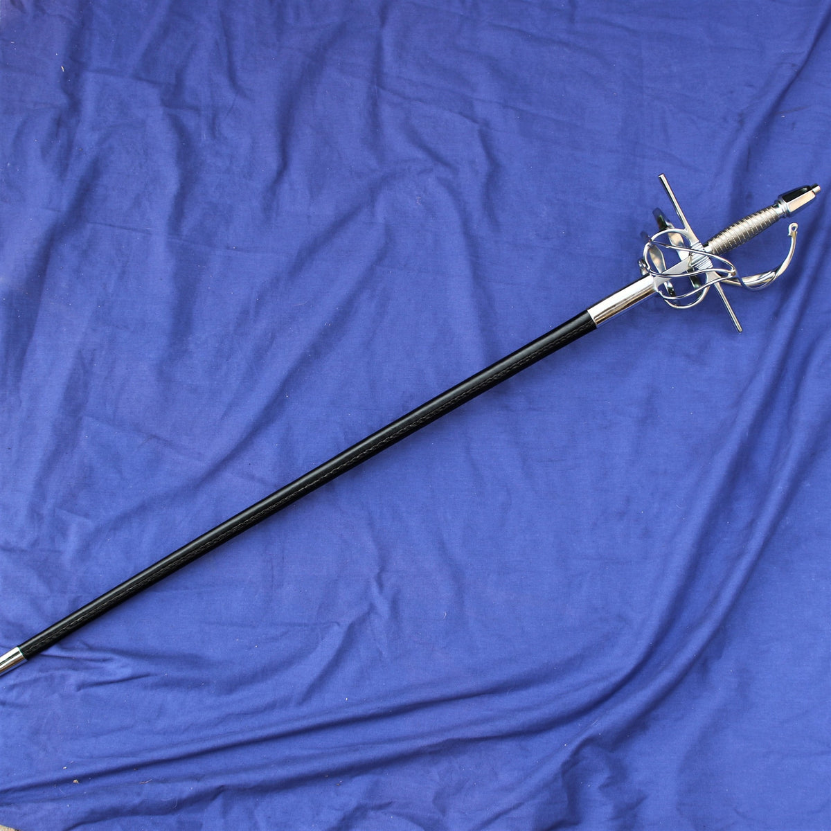 Rapier nahkavyöllä, karaistu, tylppä (battle-ready)