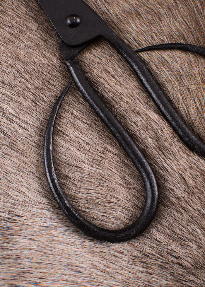 Forbici forgiate a mano