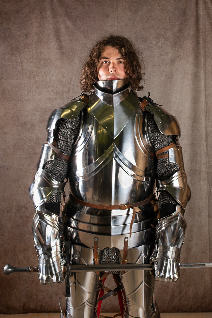 Vollständiger gotischer Kürass, 1,2 mm