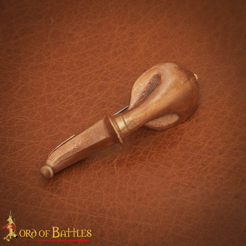 Trompetfibula (buefibula), 1.–4. århundrede, bronze