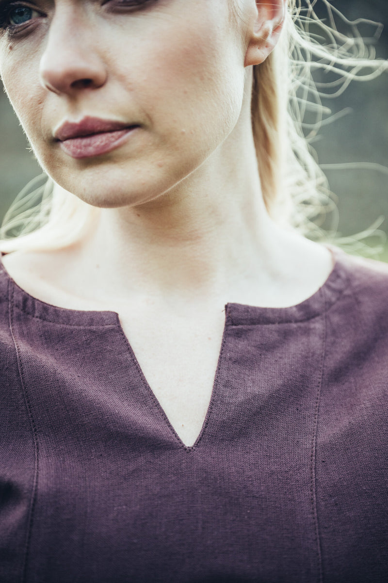 Vikingaklänning Lina, mörkbrun