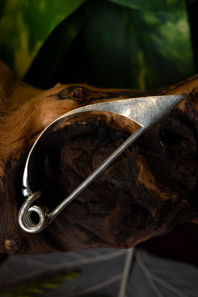 Celtic bow fibula, 3rd–1st century BC, silvered bronze