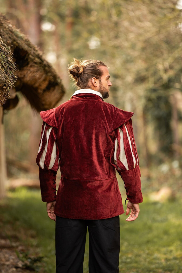 Open-sleeve doublet, red