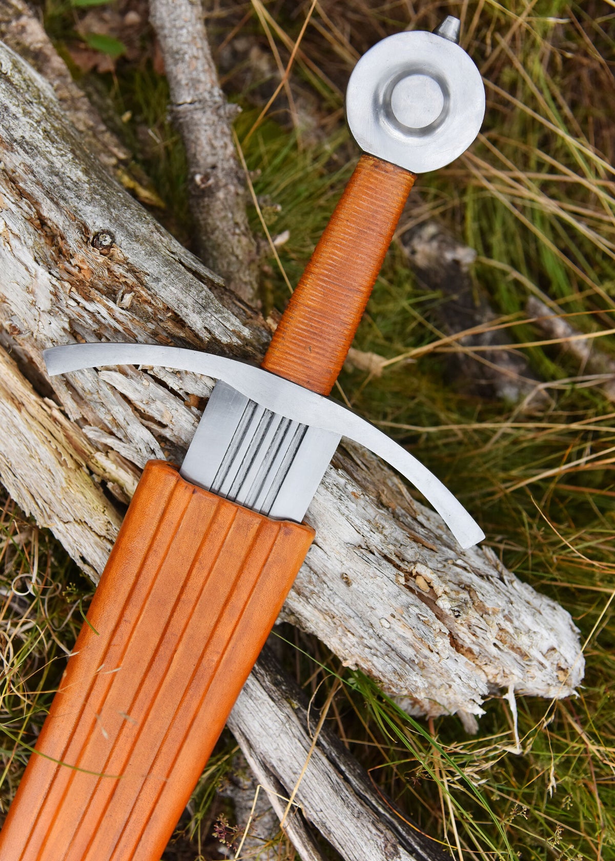 Rycerski miecz Moonbrand, XIII w., półostry