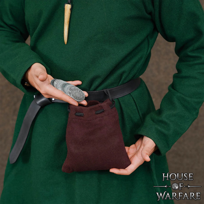 Medieval woolen pouch, brown