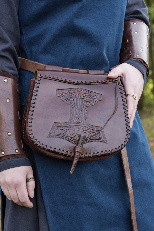 Leren tas met Thorshamer