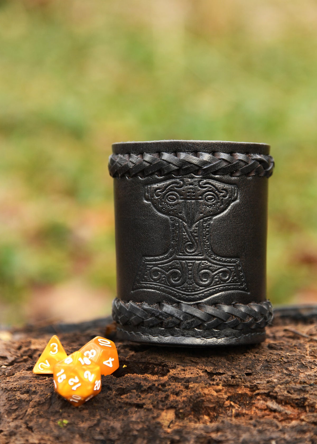 Mjolnir dice cup, black