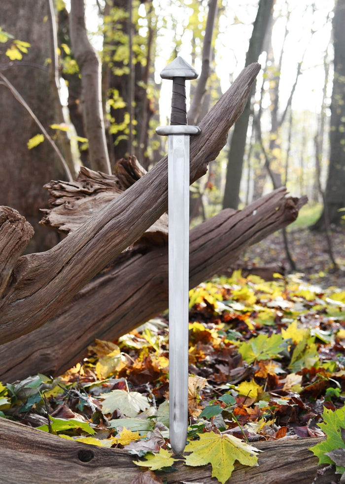 Viking sword Petersen H, short, blunt (battle-ready)
