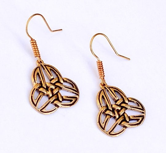 Pendientes celtas triskelion Mabinnogion, bronce