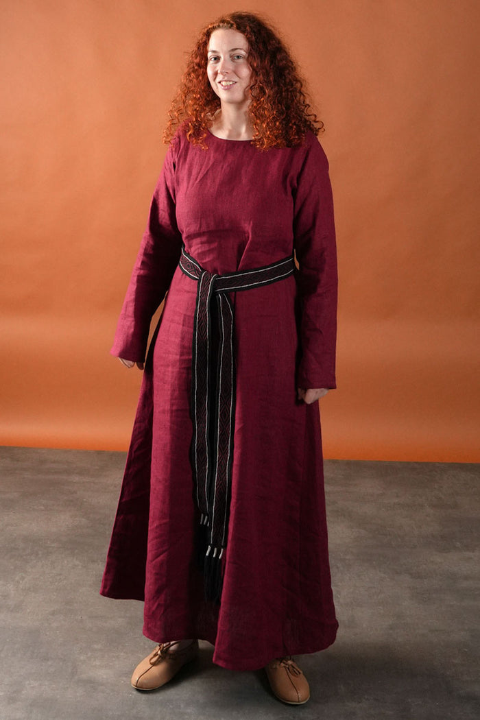 Viking dress Helga, linen, red