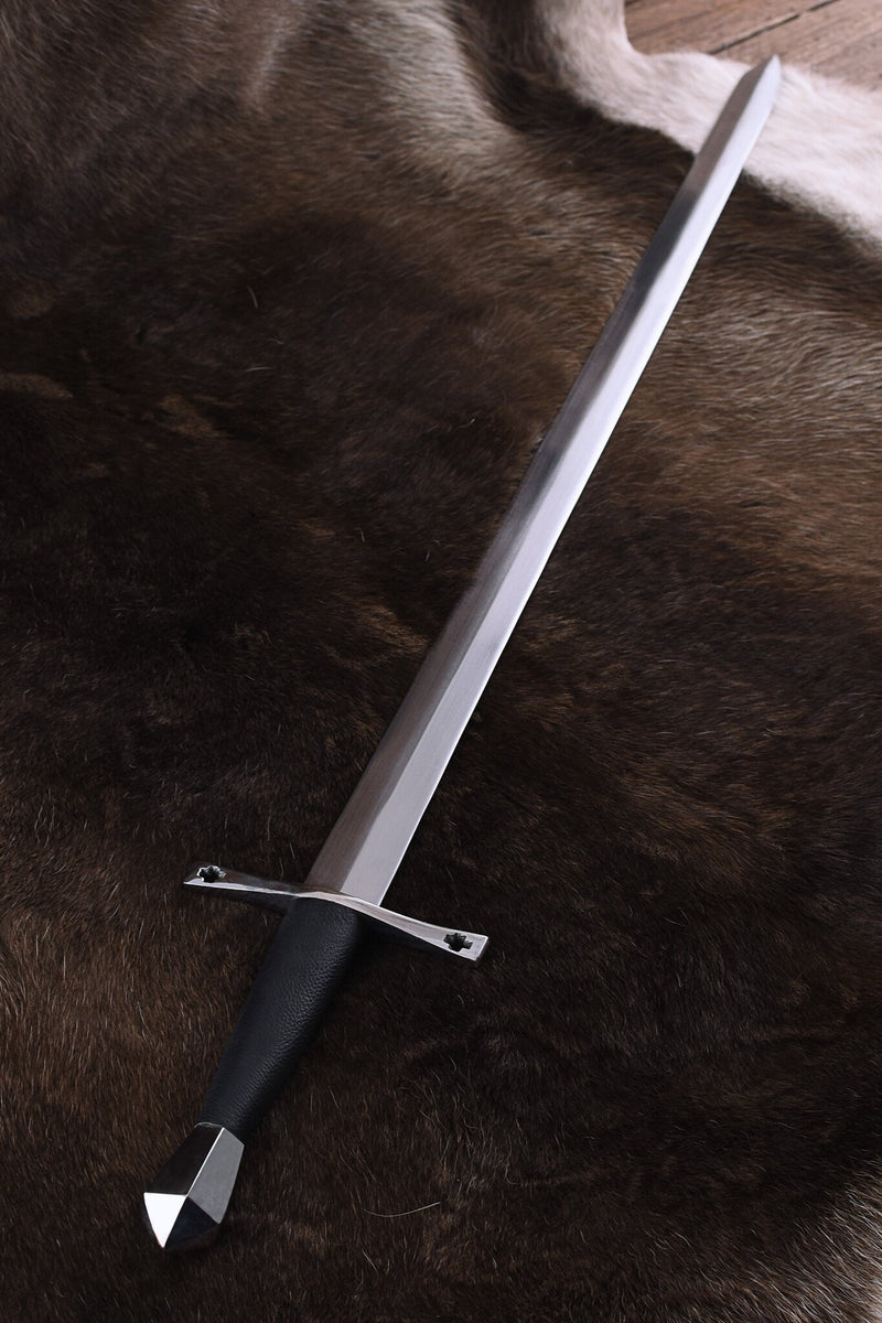 Medieval single-handed knight sword, semi-sharp