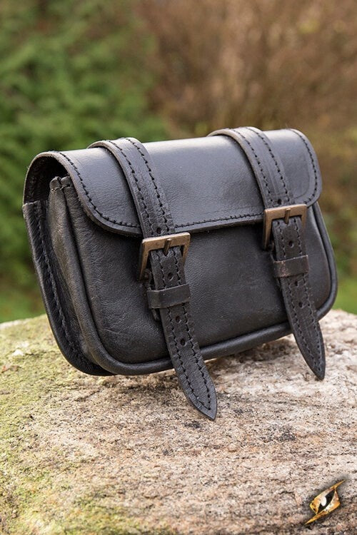Leather belt bag Niccola, black