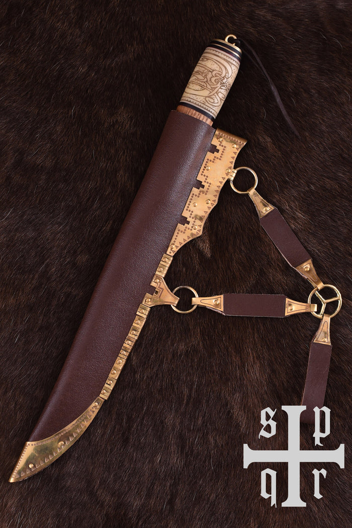 Viking seax with knot motif, damascus steel, semi-sharp