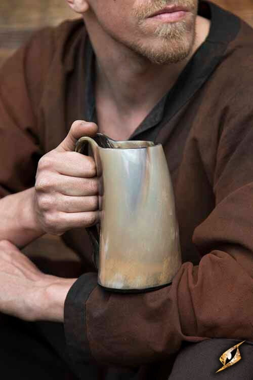 Hornkrug mit Henkel, 0,5 l, hell