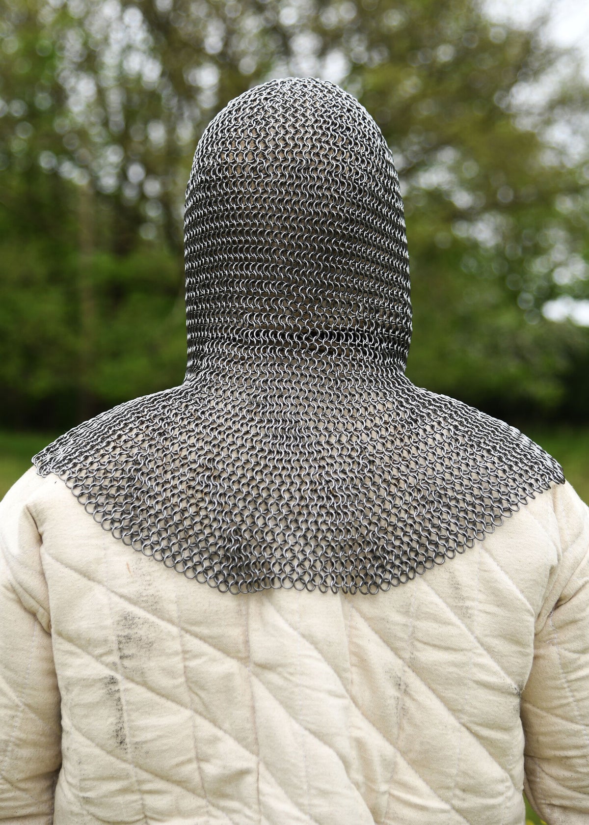 Ringhuva i ringbrynja med triangulär ventail, obehandlad, 8 mm