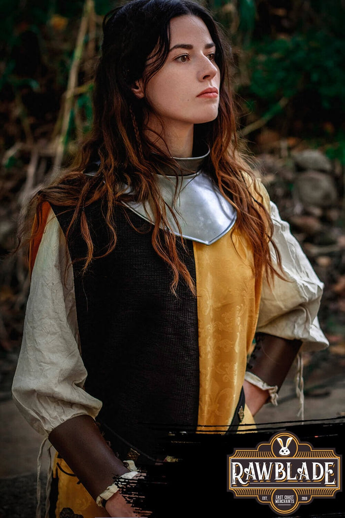 Lawrence tabard de chevalier Chessed - Jaune
