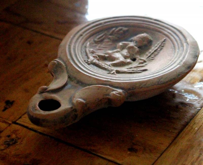 Römische Öllampe Kleopatra