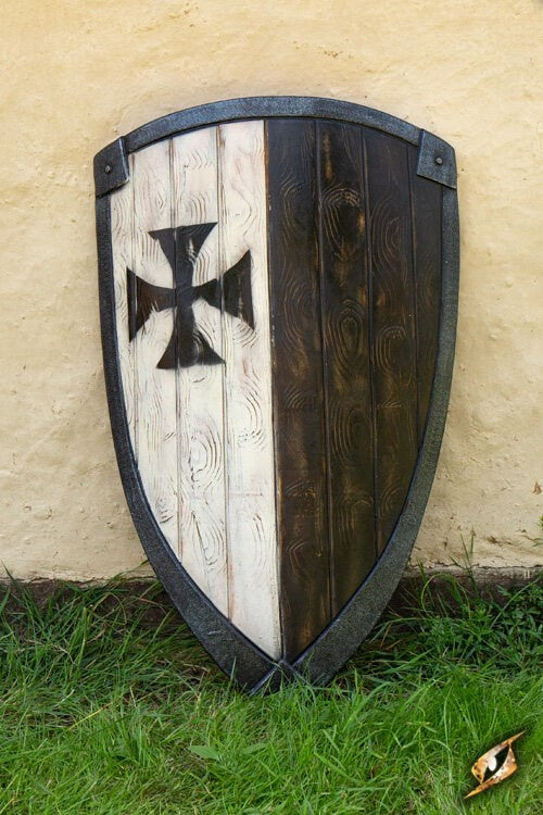 Scudo a mandorla LARP Teutonico