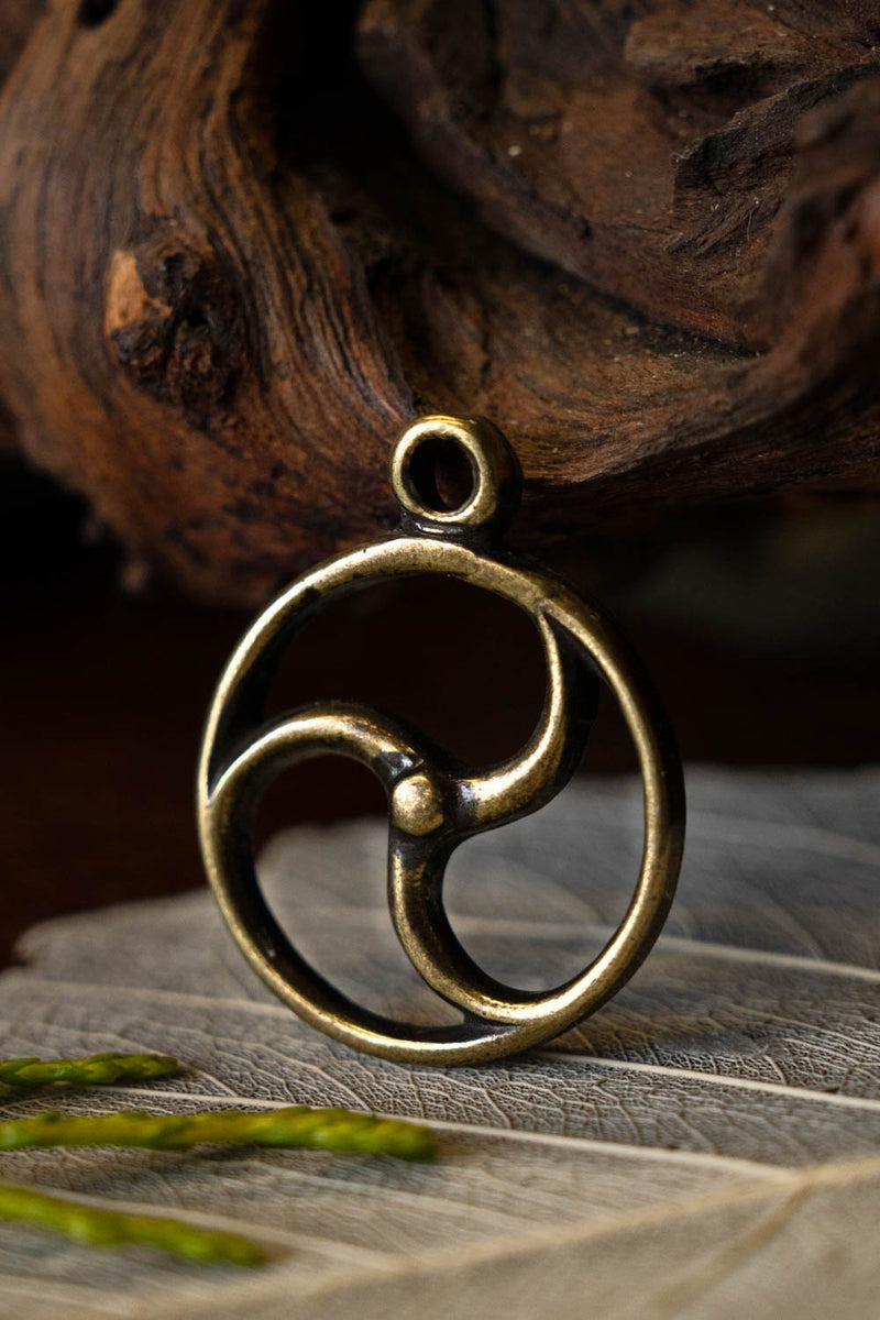 Keltisches Sonnenamulett, Bronze