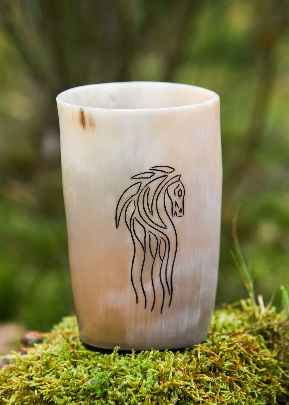 Corne à boire Epona, 100-200 ml