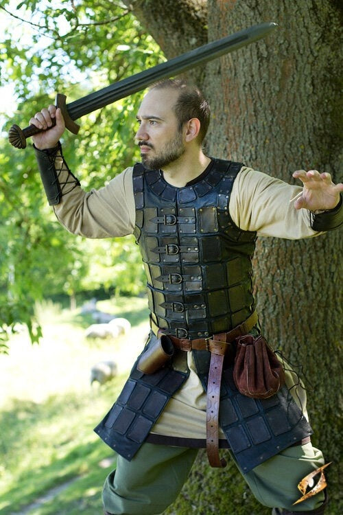 Długa skórzana brygantyna, czarna