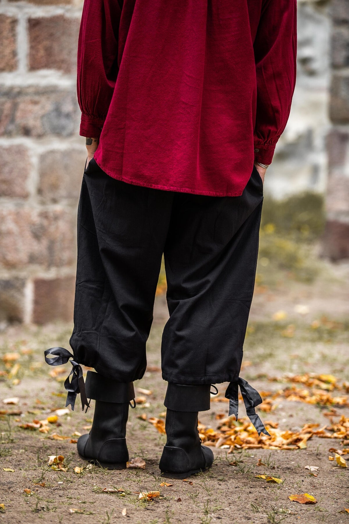 Spodnie trzyczwarte, czarne