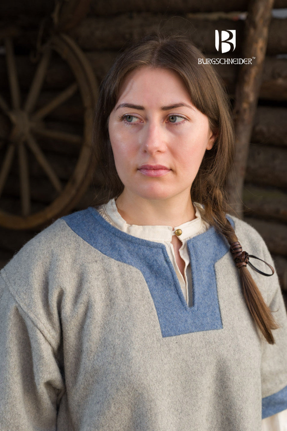 Rusvik wikińska suknia Luiza, mieszanka wełny, niebiesko-szara