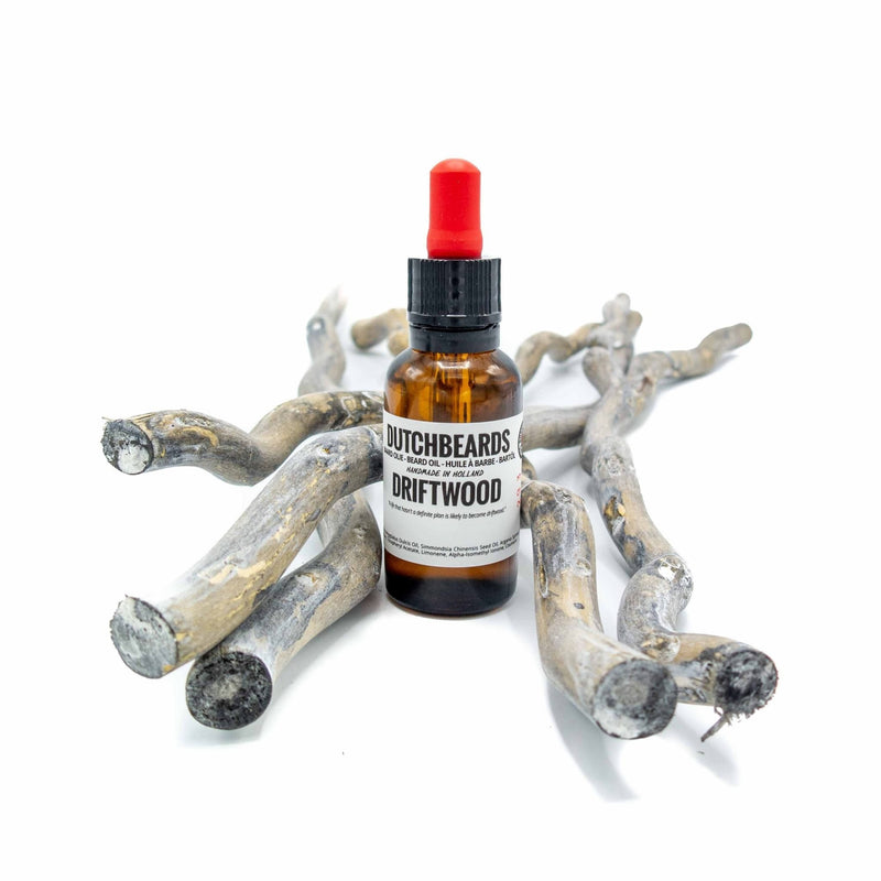 Skægolie Holy Santa! Who axed the tree?