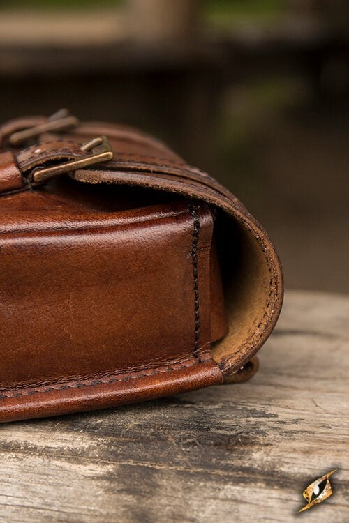 Leather belt bag Niccola, brown