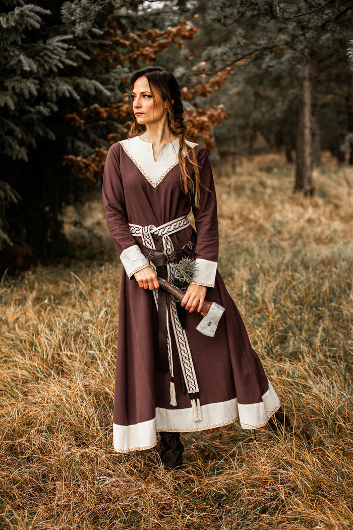 Viking dress Estrid, brown-natural