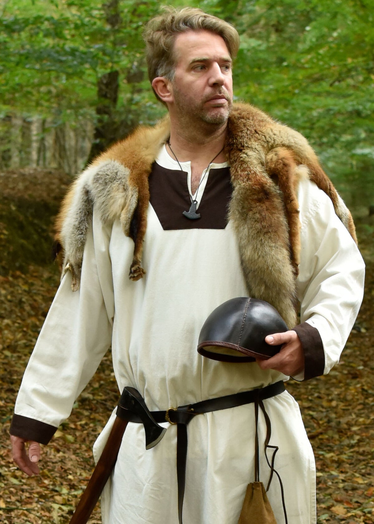 Historische kap, leer, bruin