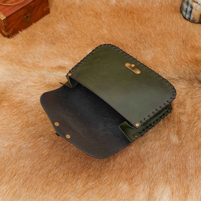 Leren tas met Keltisch kruis, groen
