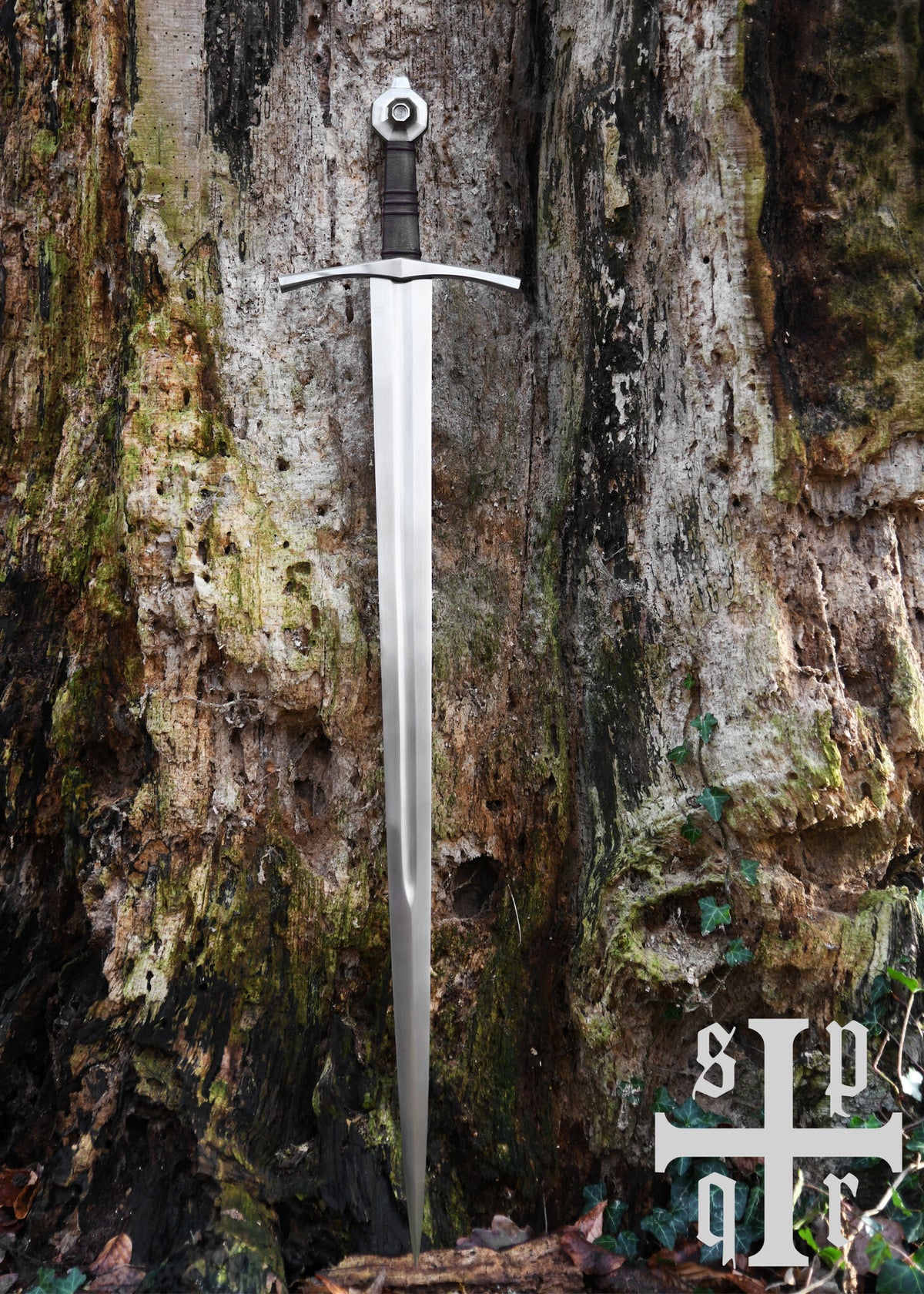 Middeleeuws zwaard Oakeshott XVI, semi-scherp