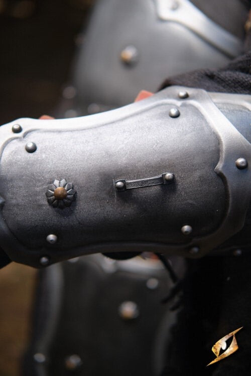 Marauder bracers, underarm armor, 1 mm