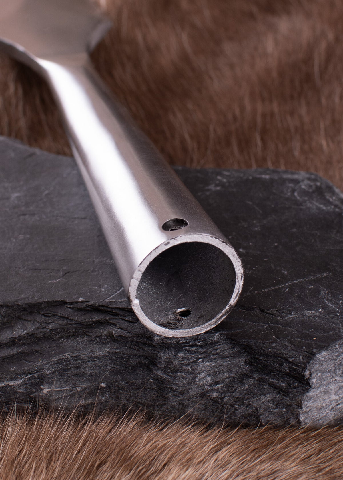 Middelalderlig spydspids, ca. 45,5 cm, semi-skarp