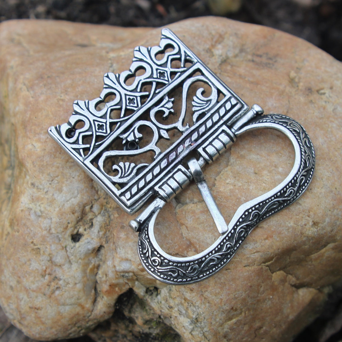 Spänne Rogier van der Weyden, försilvrad