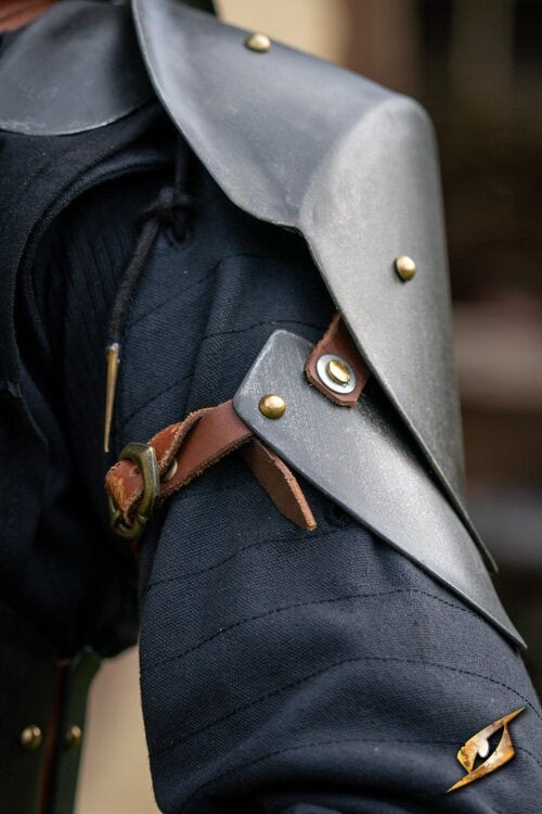 Renegade women's armor, pauldrons, 1 mm