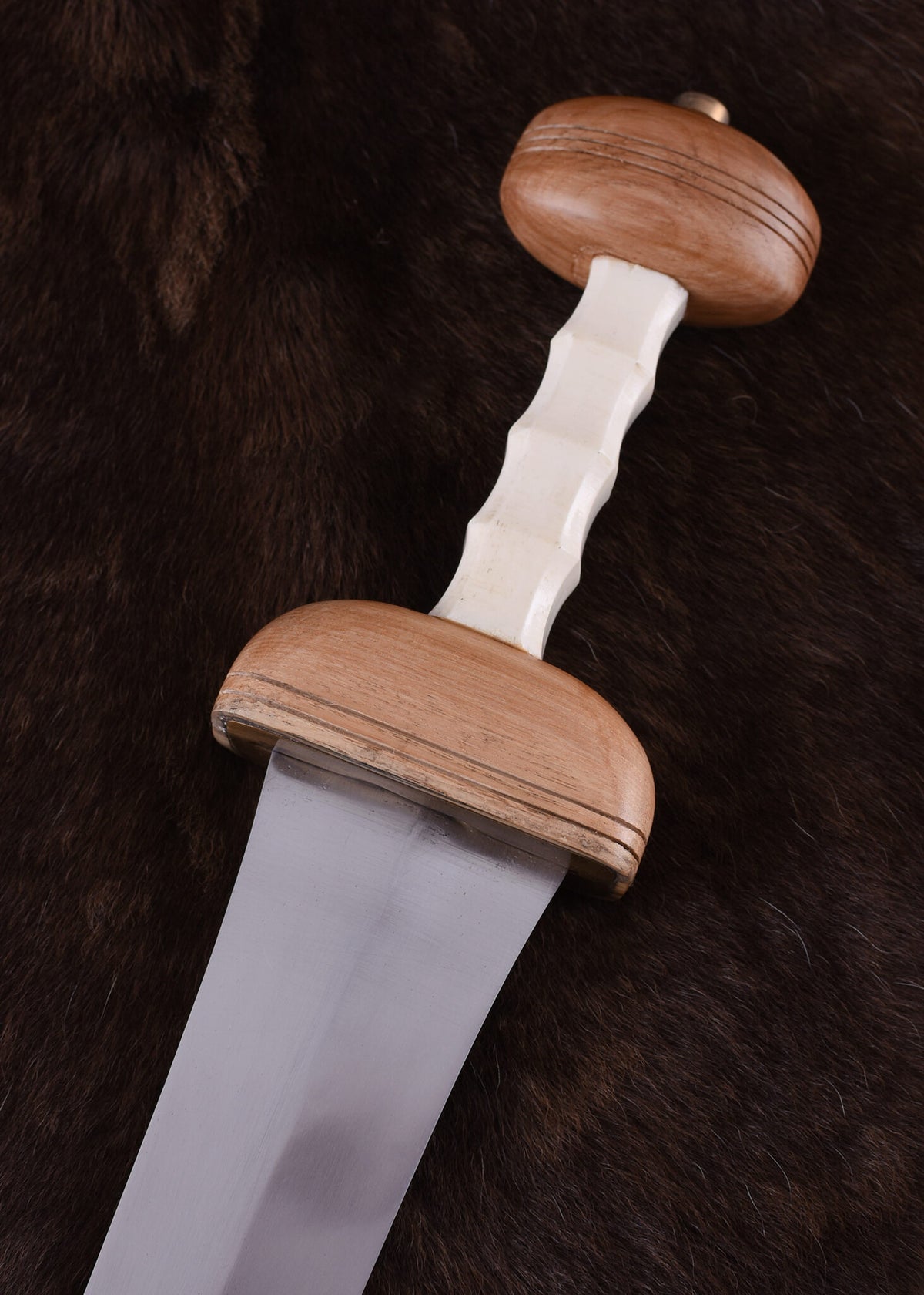 Gladius Mainz with palmette, semi-sharp