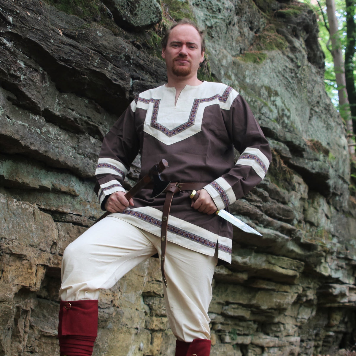 Benvindor Hredulf, röd, ullmix