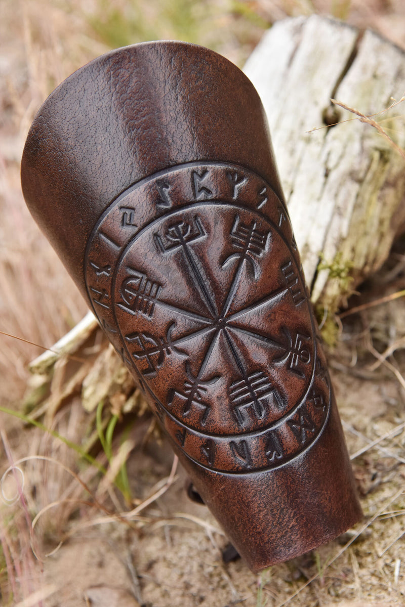 Vegvisir Lederbracers Unterarmschutz