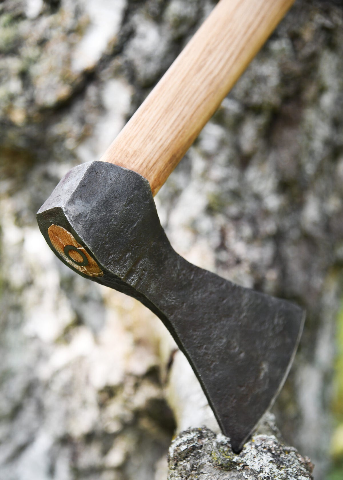 Vikingøks, håndssmidd stål, type A, halvskarp