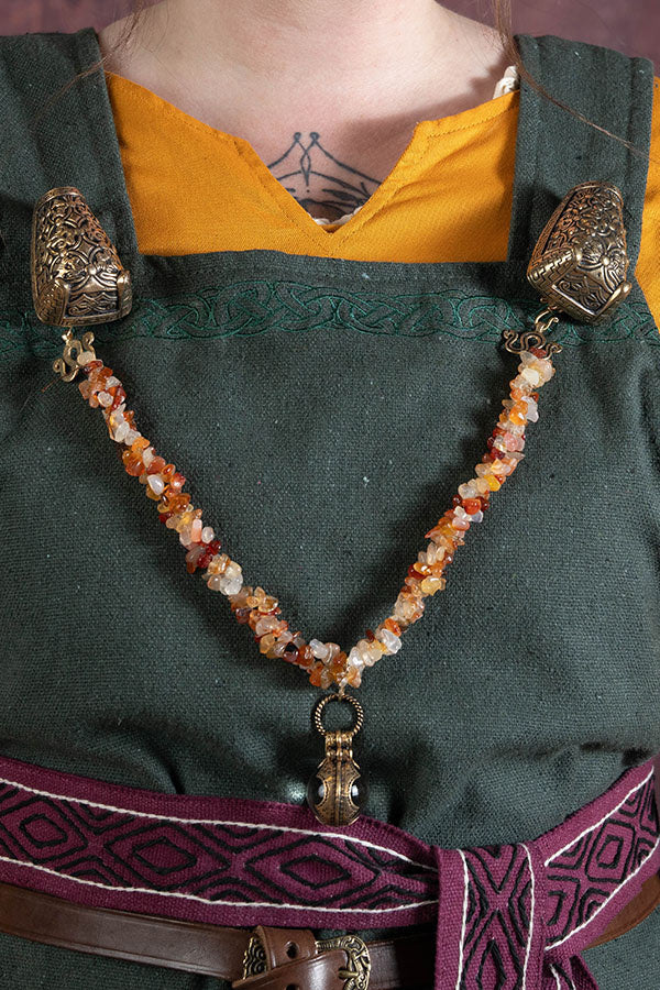 Brosza tarczowata z głowami zwierząt Gotland, brąz