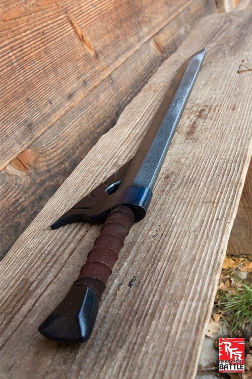 lARP zlo bitni meč